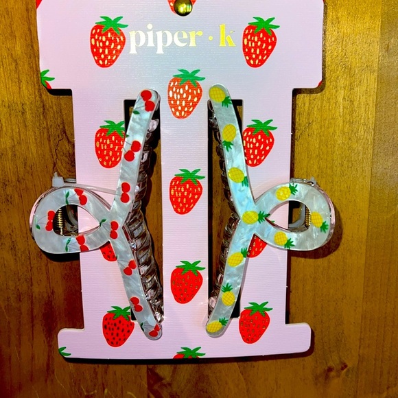 ๐๐Piper K Hair Clips with Cherries and Pineapples!! ๐๐ - Picture 1 of 5
